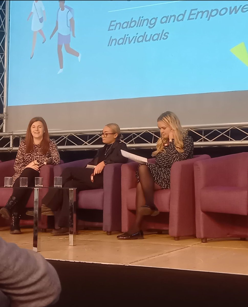 t_jconstruction's tweet photo. Diolch am wahoddiad i gymeryd rhan ar y panel yn Venue Cymru. Bore gwych @SkillsNWales ar gyfer lansiad y Cynllun Sgiliau Rhanbarthol newydd.

Thank you for the invite to take part on the panel. Fantastic morning with @SkillsNWales for the launch of the new Regional Skills Plan. https://t.co/Roj0Wloiio