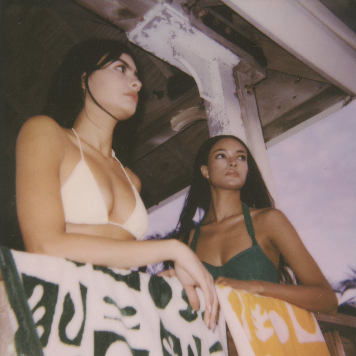 BringMePhotos's tweet photo. Hannah and Caroline from Ford Models in @blackboughswim on @Polaroid 600. 

#Polaroid #swimwear #miami #modeling #photography #photoshoot #beach #film #blackbough #lackofcolor #model #style #sunset #volleyball https://t.co/RzIYt4RFHu