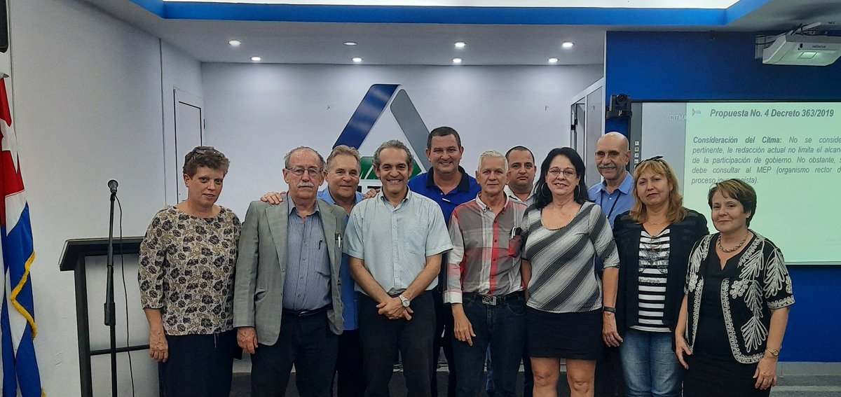 ArmandoRguezB's tweet photo. Parte del equipo de la Secretaría Técnica del #MacroprogramaCTI, luego de sesión de trabajo en @citmacuba. Un honor compartir con eminentes expertos¡ #CienciaCubana #innovation @DiazCanelB @InesMChapman @ElbaRosaPM https://t.co/VWEFJlGsP5