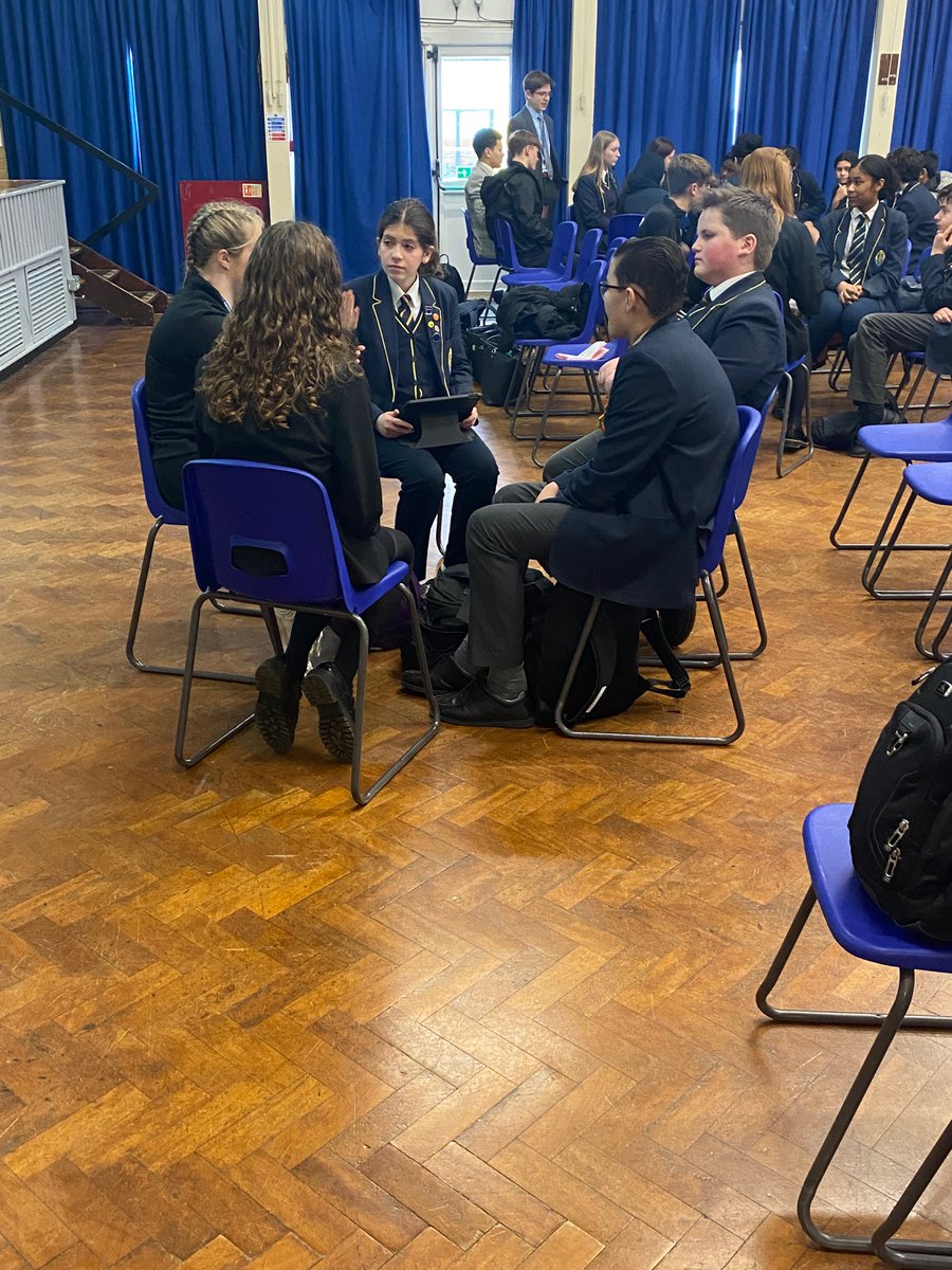 TandLSRA's tweet photo. Fabulous school cabinet meeting today. Students were discussing action plans for their suggestions to school improvement. Sixth formers are the facilitators of this diverse student body. Students also finalised their committees #scholarlyhabitsofmind #SRAareProud https://t.co/uJMI4TMUfl