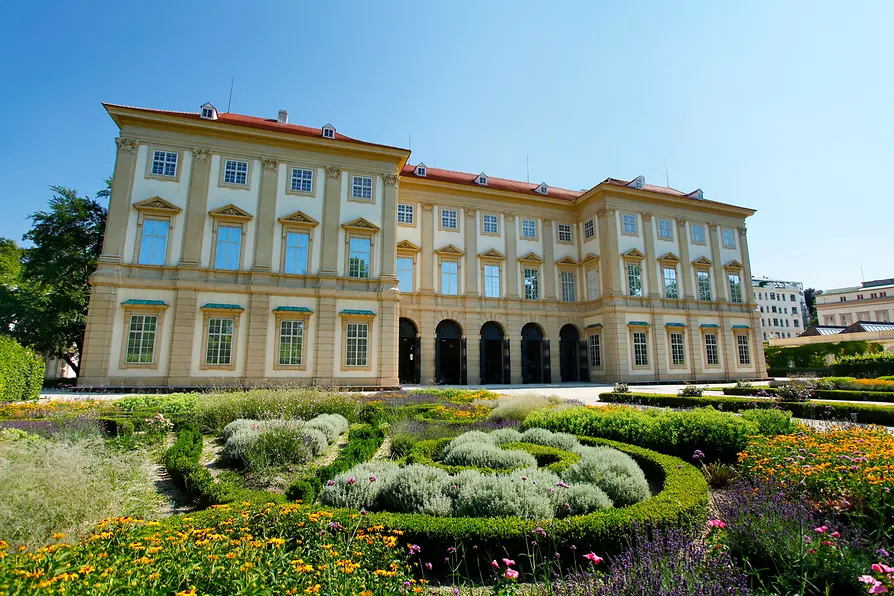 The HBO limited TV series 'The Palace' will film in and around Liechtenstein Garden Palace (Vienna) starting next Monday. Kate Winslet stars in this production about a totalitarian regime that starts to fall apart. 
#KateWinslet #AndreaRiseborough #HughGrant #MatthiasSchoenaerts