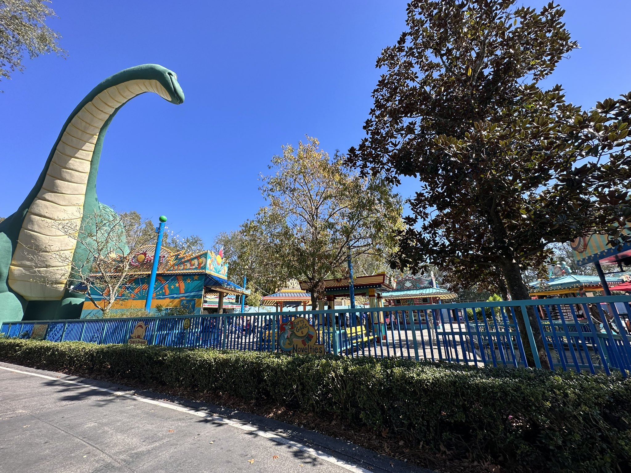 WDW News Today on Twitter: "Dinoland USA.. keep it or retheme it? https