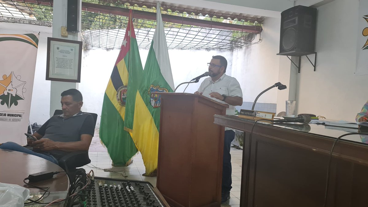 ConcejoDeSVCH's tweet photo. #SesionesExtraordinarias2023
En el desarrollo de la agenda del primer periodo de sesiones extraordinarias, se adelantó el estudio al Proyecto de acuerdo 001 y 002 de 2023.

📌Estos proyectos pueden ser consultados en nuestra página web.
 https://t.co/NsQtlzy8K0 https://t.co/0DkfstBRxw