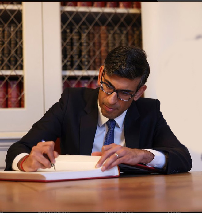 Parody Nigel Farage tweet media