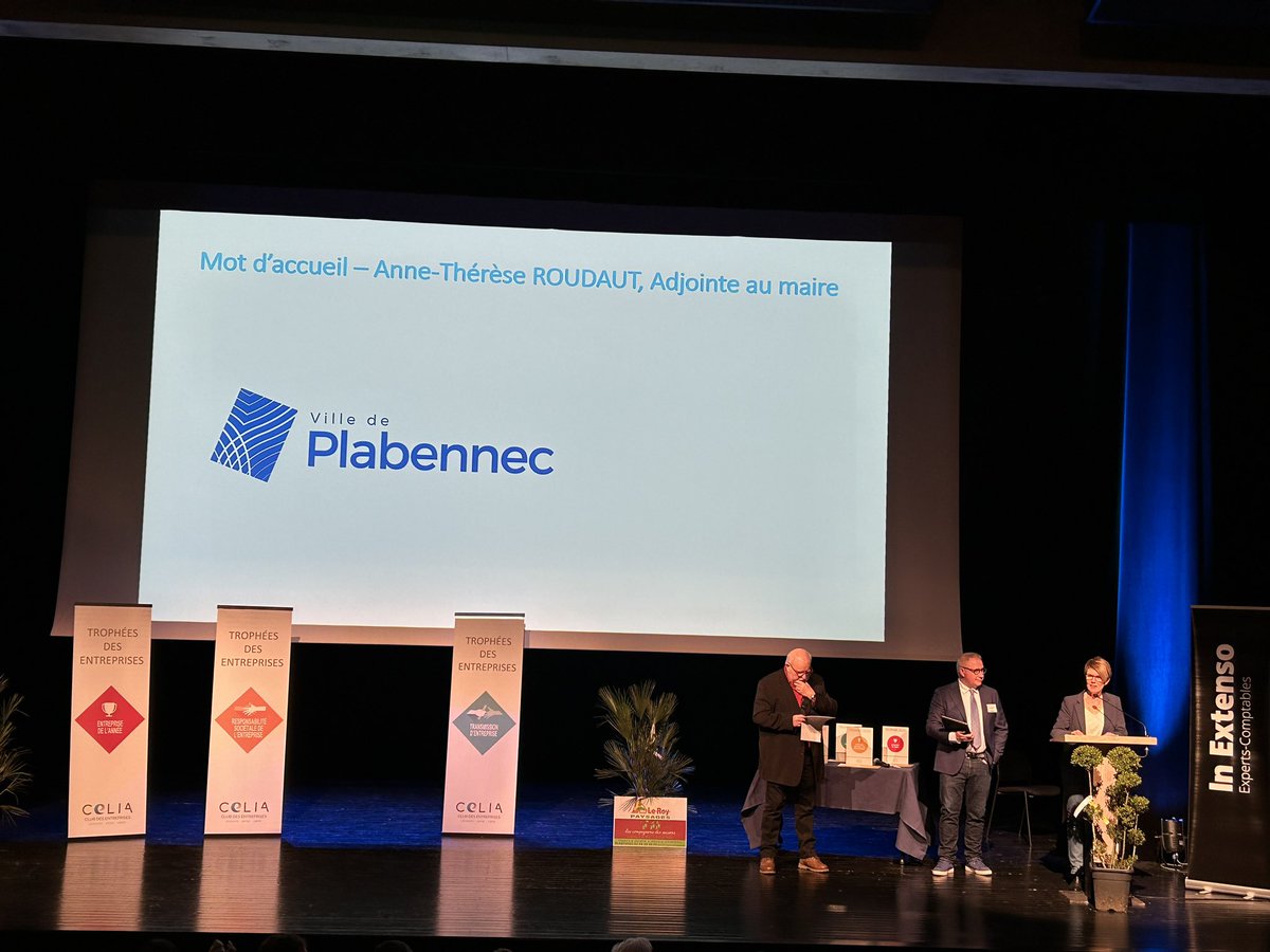 gaelhamayonbzh's tweet photo. 🏆 Le Club des Entreprises organise la 13ème édition des Trophées de l’Entreprise ce soir à #Plabennec dont le but est de promouvoir le dynamisme, la performance, les talents &amp; les savoir-faire des entreprises &amp; des professionnels de notre territoire #Entreprendre #RSE 👏🏽 https://t.co/zgQBRmKF4k