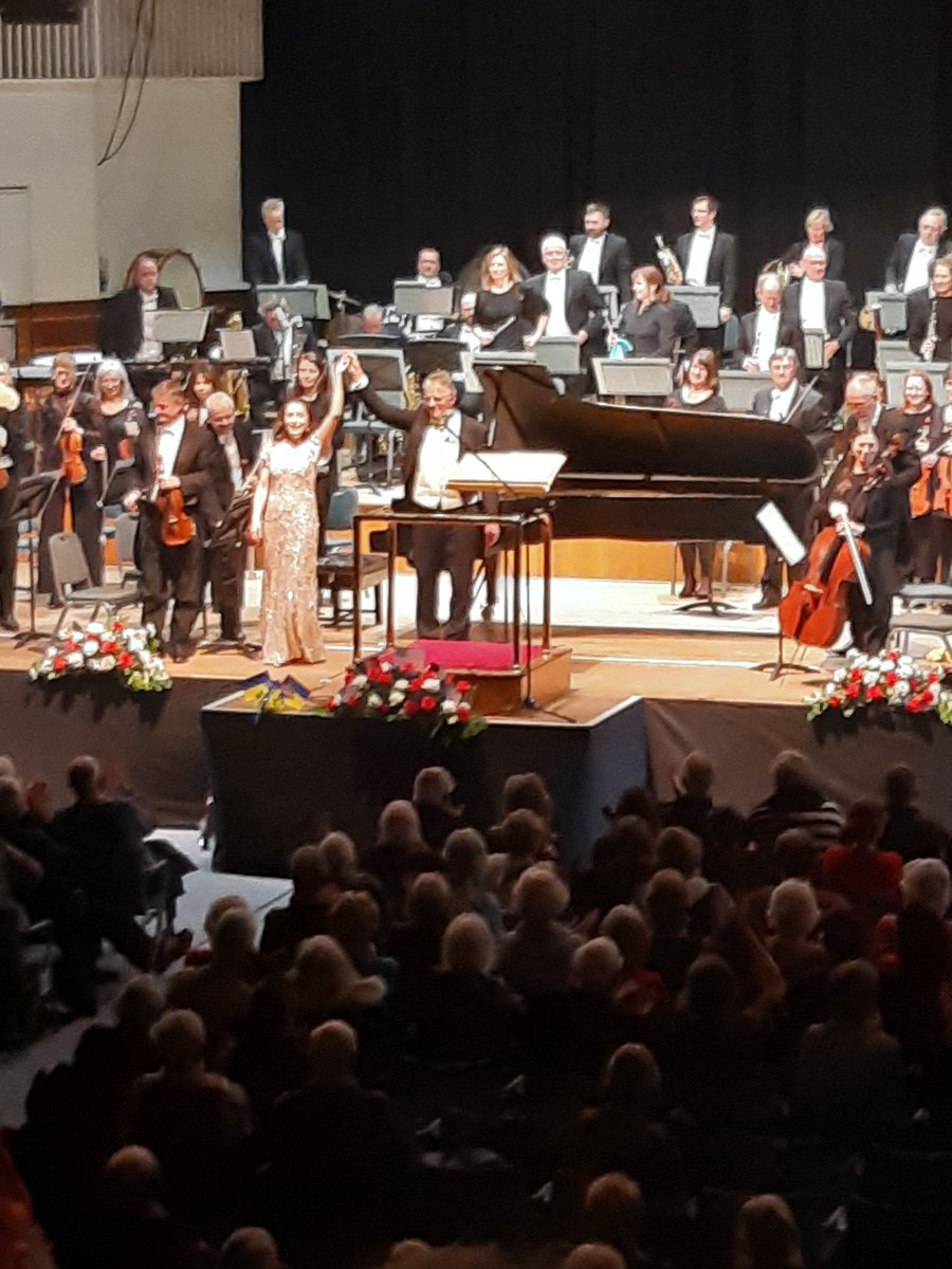A marvellous concert this evening with Worthing Symphony Orchestra and with Maria Marchant - a great evening of entertainment! So much talent! <a href="/MariaMarchantpf/">Maria Marchant</a> <a href="/WsoWorthing/">Worthing Symphony</a>