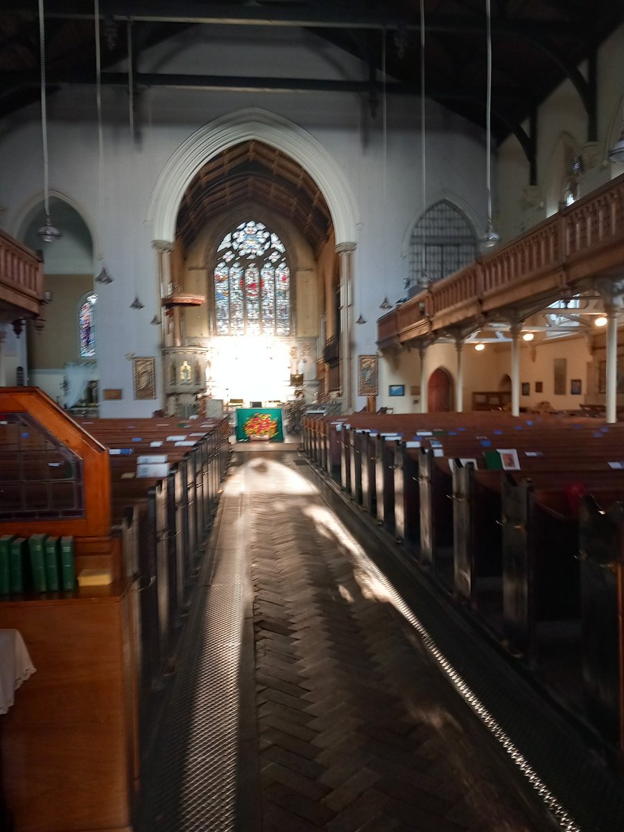 leodorloud's tweet photo. Heartbreaking news about the fire at St Marks Hamilton Terrace, the church where I sing in the choir. It's horrible seeing the photos of it burning and empty, so here are some photos of it and its congregation full of life - the way I know it. https://t.co/eo6T3phxFO