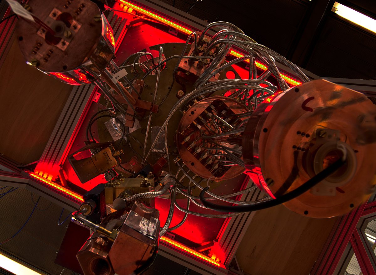 Andreas Wallraff tweet media