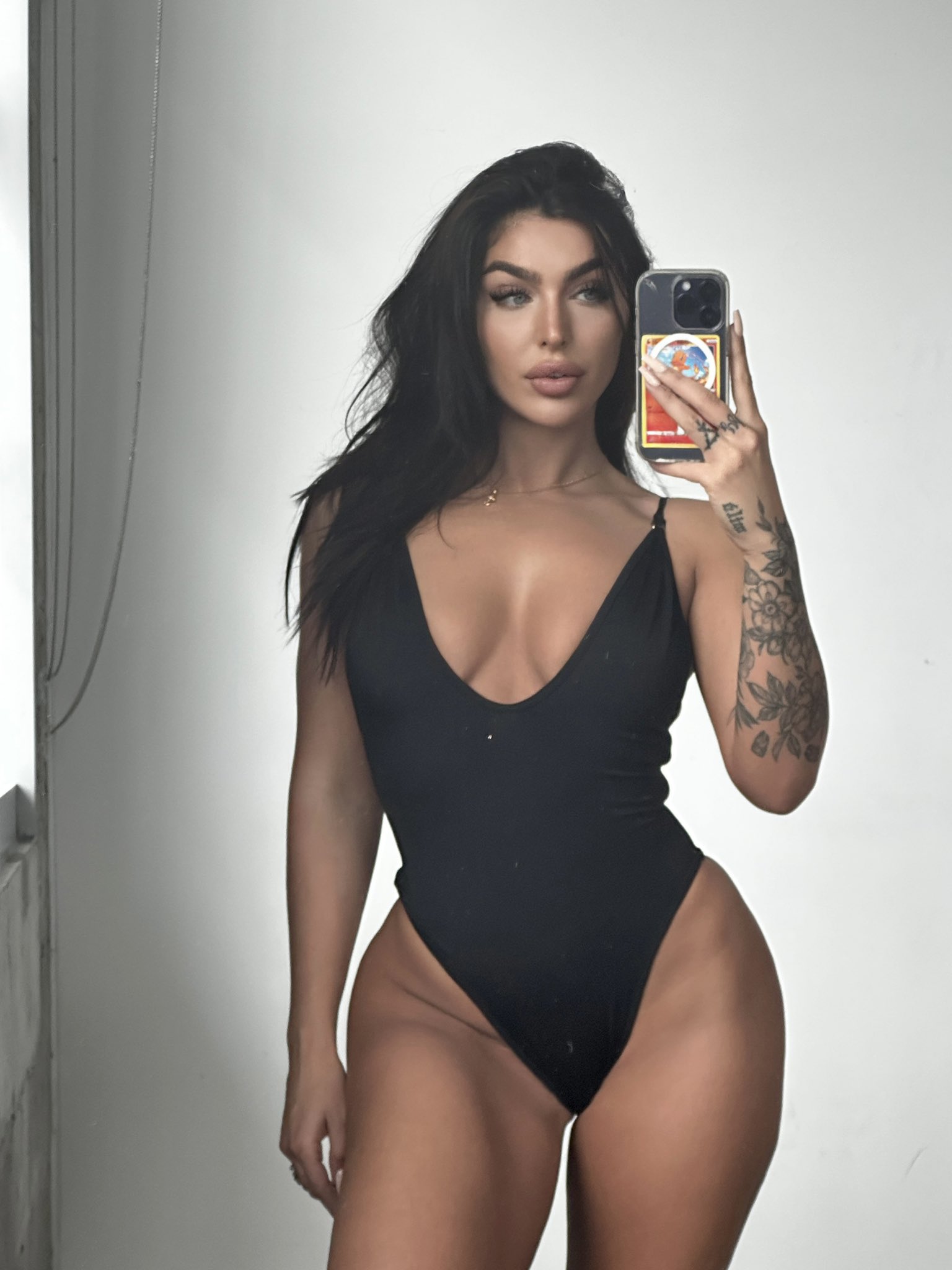 Emily Rinaudo on Twitter: "Keep that Charmander on me. https://t.co