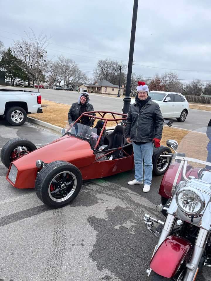 DapperEight's tweet image. 