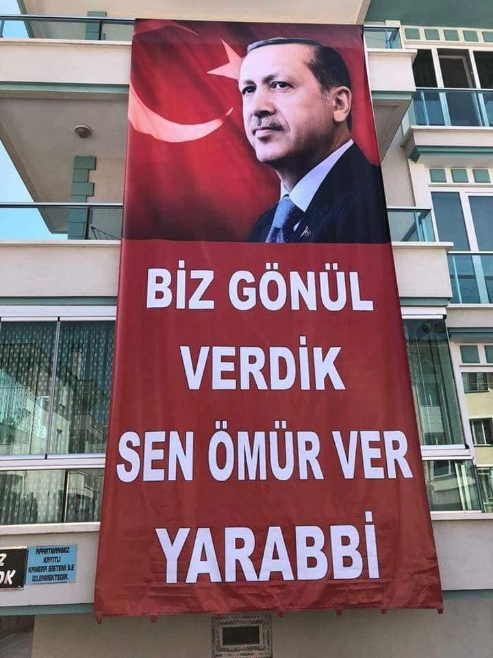 @ErgulYuksel1985 @BozkurtEfe009 @Kursatklc @MilliTakip_TR @ManisalNc @ibozyel @Abdulhamidim @RecepAfyonlu @Kuran_610 @ebrar2323 @siyahnur_25 @25_er_dadas_ @HalitYigit20 @yeesim32 @321__tugbaaaa @33Aycana @3408Meryem @HHK34HHK Teşekkür ederim Kardeşim Emeğine Sağlık...🇹🇷🇹🇷

BAL GİBİ DE ADAY
#HodriMEYdanKEMAL