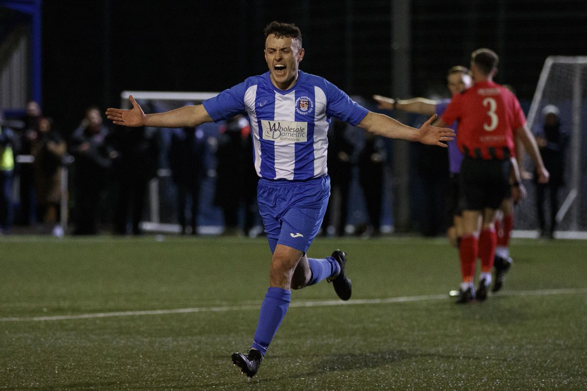 Allan Picken tweet media