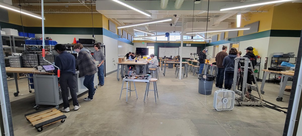 4698frc's tweet photo. https://t.co/QS39k8ammW