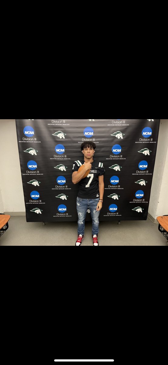 Thank you to <a href="/MvilleMustangFB/">SUNY Morrisville Football</a> for having me up on campus, and after a great conversation with <a href="/CoachElmore70/">Tyler Elmore</a> I’m blessed to receive an official offer to continue my athletic and academic career <a href="/MvilleMustangFB/">SUNY Morrisville Football</a> <a href="/CoachRabyJr/">Ed Raby</a> <a href="/CoachRogers13/">Matt Rogers</a> <a href="/KyleMoodt/">CoachKyleMoodt</a> <a href="/Bellportfb/">Bellport HS Football</a>