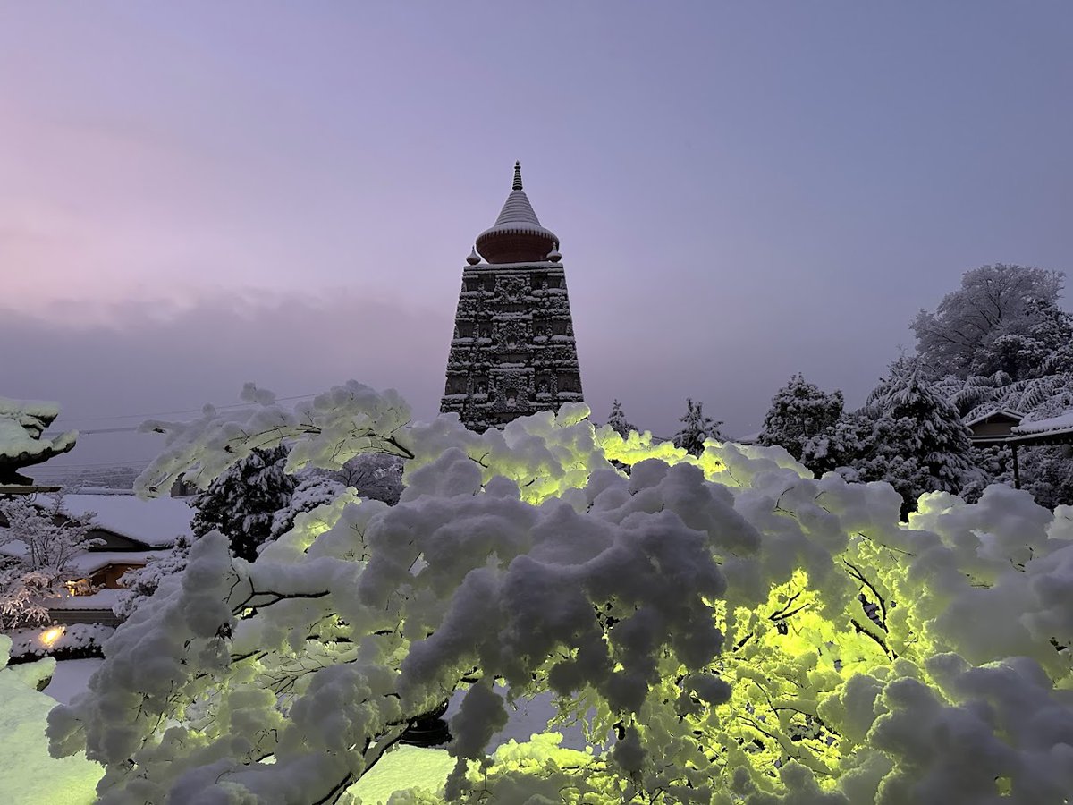  Apple、App Store、iTunes、およびその他の一部のサービスで「断続的な問題」が発生していると発表 [解決済み]