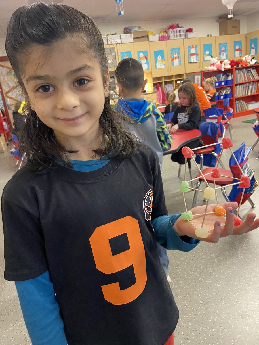 Fait First Grade tweet media