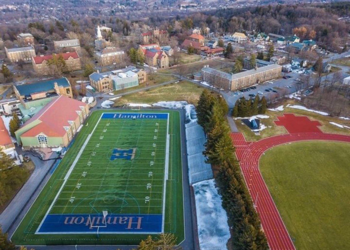 nico_dunn's tweet photo. I’m excited to announce my commitment to the admissions process at Hamilton College where I’ll be continuing my academic and athletic career playing football. I would like to thank God, my family, friends, and Coach Murray and Coach Friedman for this opportunity. #gocontinentals https://t.co/2fDMbDjIIB