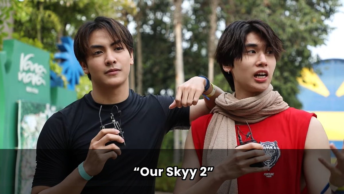 otp_bl's tweet photo. Joong e Dunk revelaram hoje para nós que a 2ª temporada da série #OURSKYY2 que traz de volta casais de outros BLs já está em processo de filmagem!

#BL #BLTailandes #GMMTV #BoysLove #JoongDunk https://t.co/v5BXf0aMuD