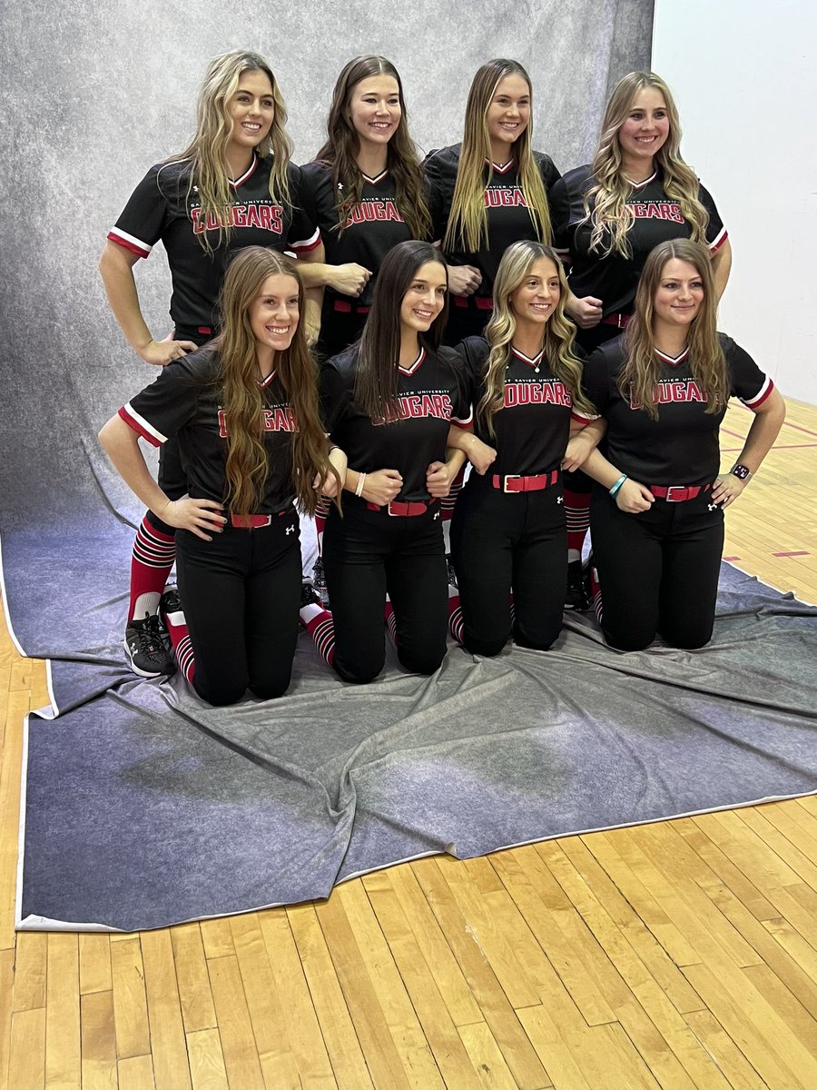 .<a href="/SXUsoftball/">SXU Softball</a> on #PhotoDay📸! #GoCougs🐾🥎 #WeAreSXU