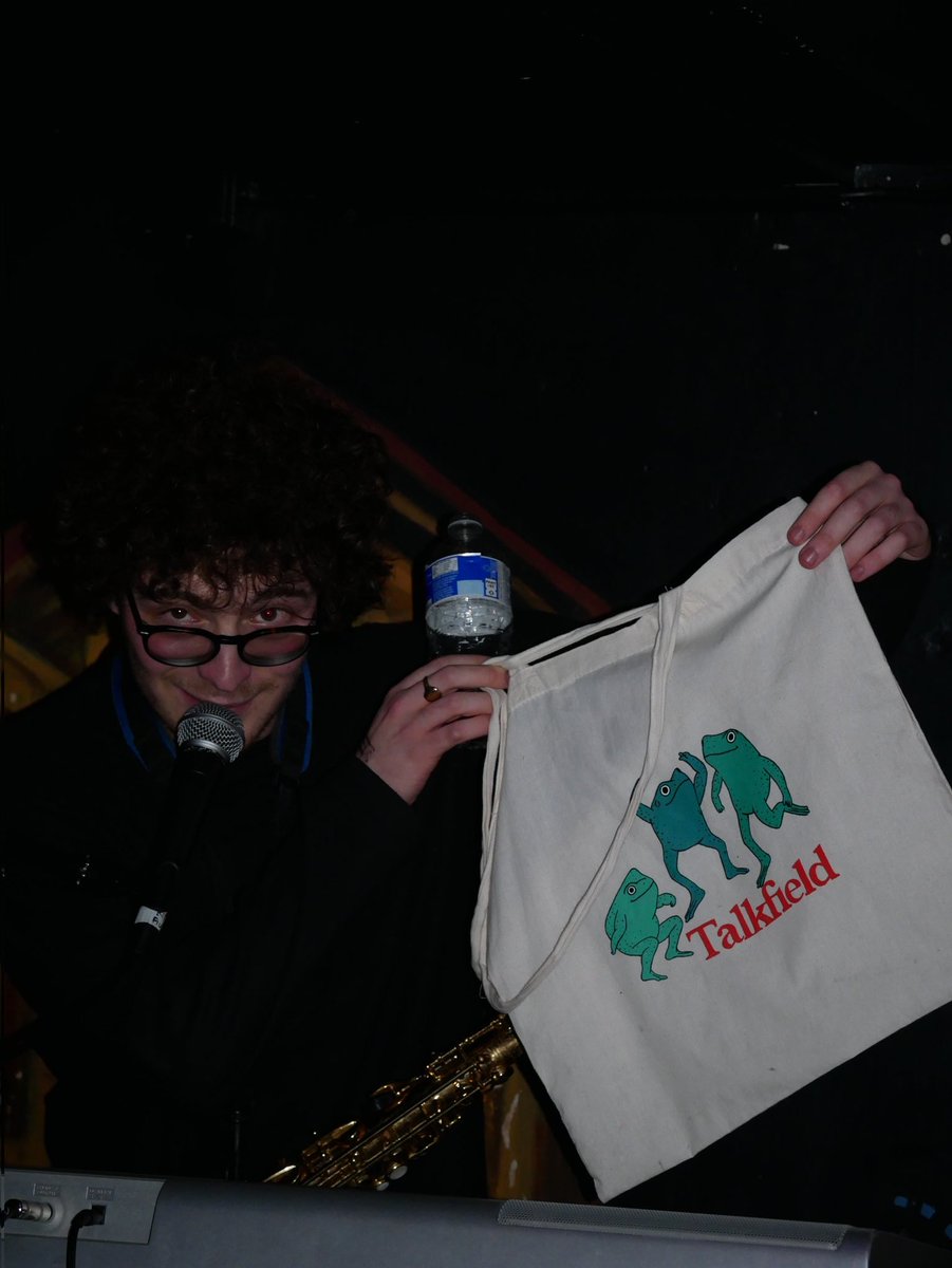 Talkfield_'s tweet photo. GIVEAWAY!

Head over to our instagram to enter!

You could win a hand-painted Talkfield totebag painted by a local Liverpool artist! 

These won't be available in colour again - this is the last chance to get your hands on this funky design 😎

#Giveaway #liverpool #Competition https://t.co/SuG6yJnAdK