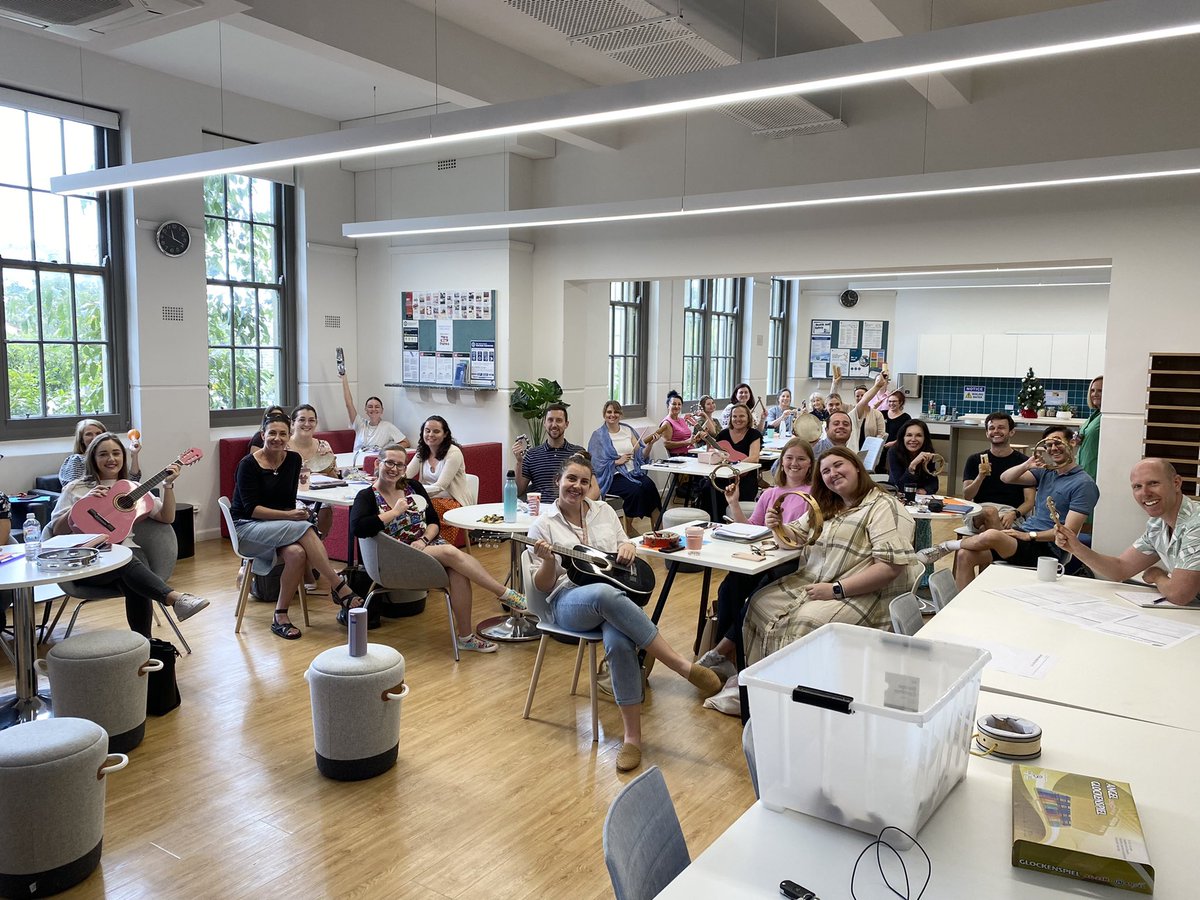 rickyriots's tweet photo. Great day of PL’s yesterday meeting lots of amazing teachers about to rock Amplify in classrooms this year including Rainbow Street PS @josayers, Lennox Head PS, @Lismore_PS , Gunnedah PS, and the legends at @Riverstone_PS @SspCoreen @Gardner_Tim1 https://t.co/NtGqo8CFAH