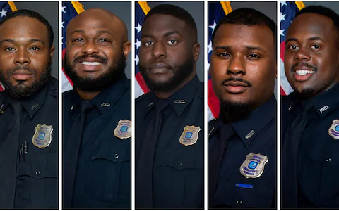 ThatmattersNews's tweet photo. BREAKING

Memphis Attorney General says the five officers charged with the murder of Tyre Nichols will be tried as white men https://t.co/Qp2Il5zi7d