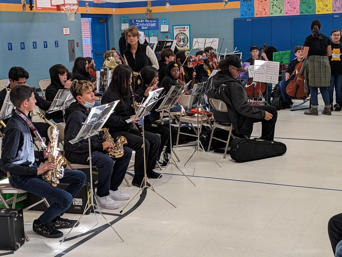 duraneses tweet media