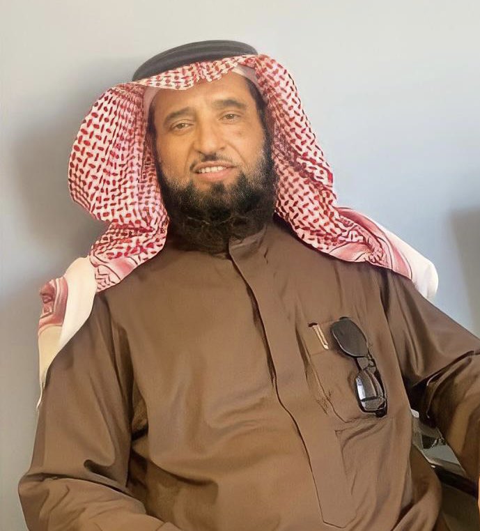 News_Sarat's tweet photo. الشيخ عايض بن سعيد #بن_دعجم رحمه الله.. الرجل الوفي والإنسان الخلوق
صاحب القلب النقي والروح الطيبة.. 

اذكروه بدعوه

#عايض_دعجم
#عايض_بن_سعيد_ال_دعجم https://t.co/hnMVKHnrAK