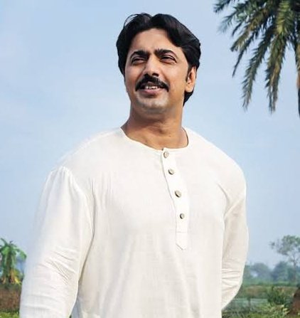 Mohona_Dev's tweet image. A superstar in every sense! A crowd puller, a hardworking artist, a person to look upto! @idevadhikari you've come a long way in these 17 years. You've worked both for the industry &amp;amp; satiated creative hunger as well. Keep this balance redefining you ❤
#17YearsOfDEV