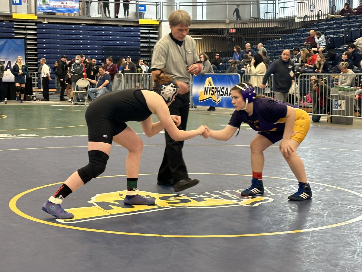 NYSPHSAA's tweet photo. Follow all the action at the 2023 #nysphsaa girls wrestling invitational live:

https://t.co/r8XEpzUlkJ https://t.co/e3TvzUmQZt