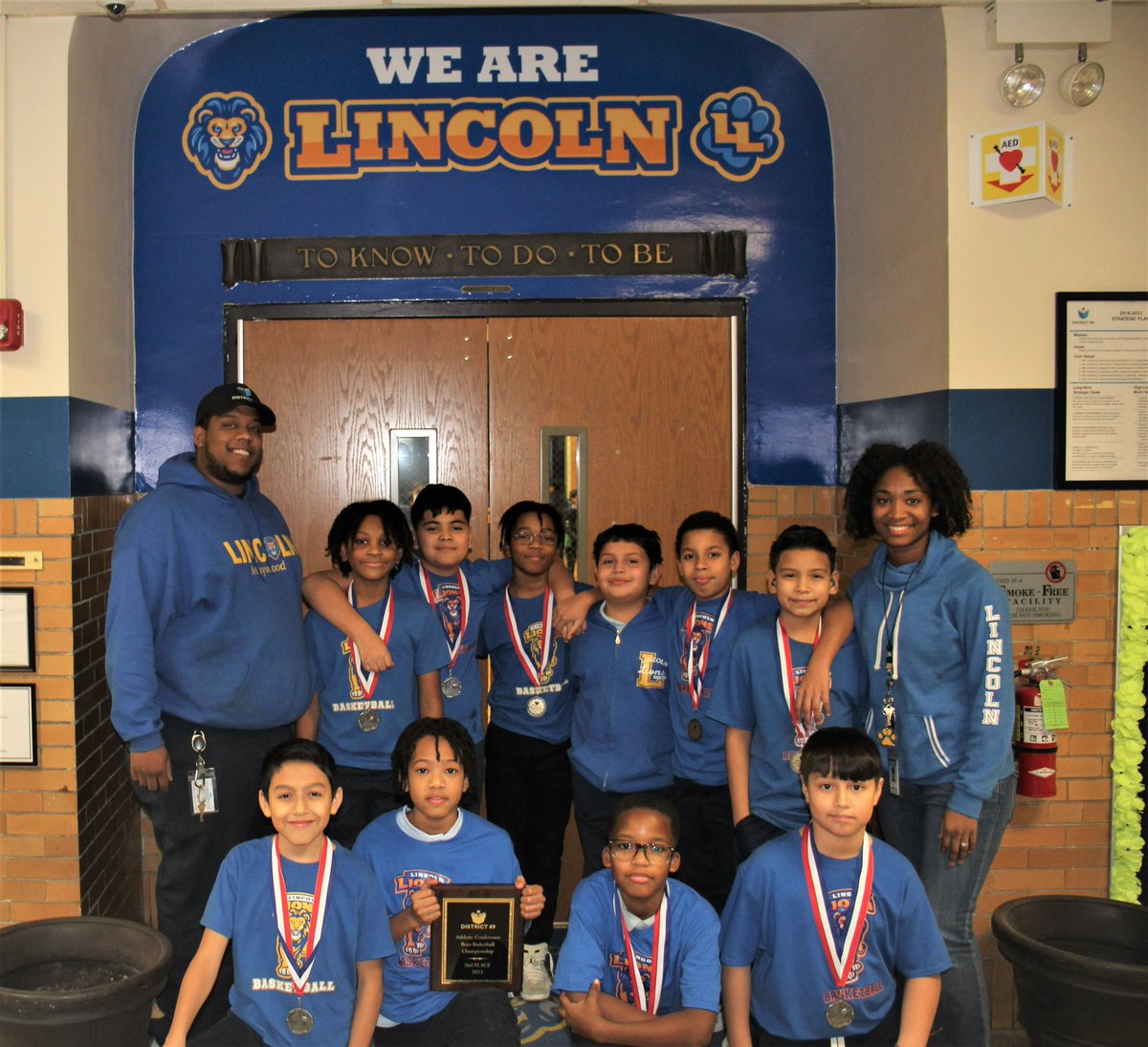 Lincoln School tweet media