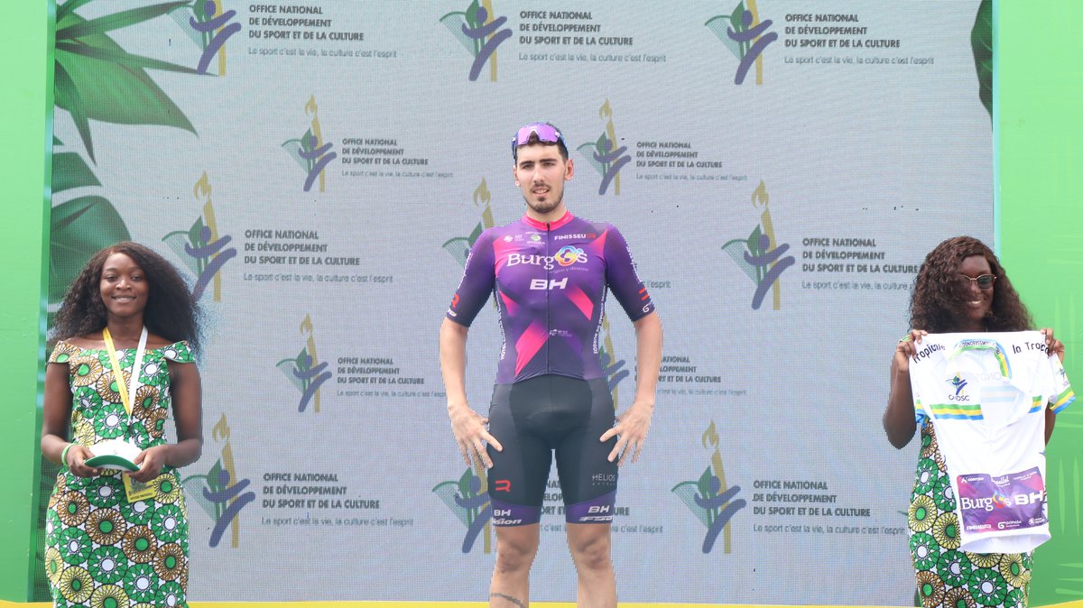 OPRAG_GA's tweet photo. Première victoire dans cette édition mais aussi première victoire pour @miki_ciclismo en tant que pro.
#Gabon #Oprag #AutoritéPortuaire #KANGO #ANGONDJE  #TAB2023 #MeilleurJeune #cyclisme https://t.co/kWdCuqnNMZ