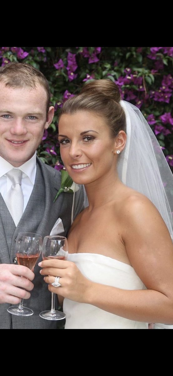 roxannat (@nicliamo) on Twitter photo 