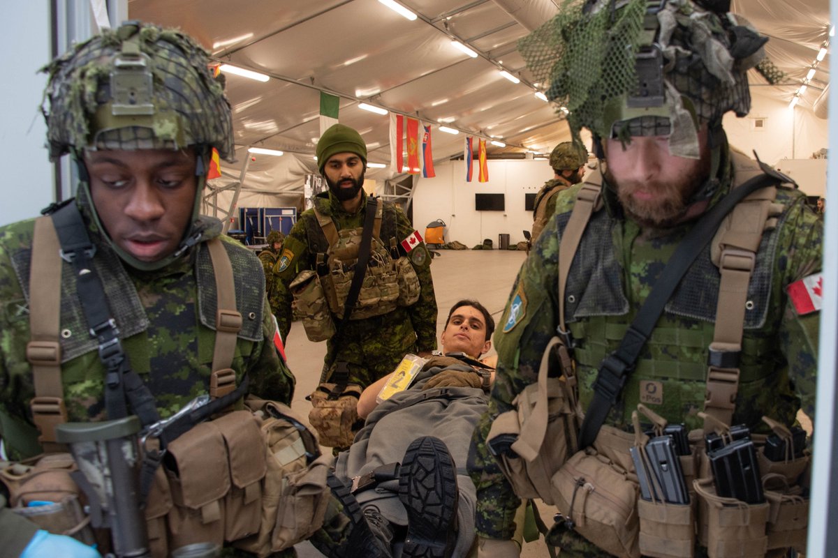 Army_Comd_Armee's tweet photo. Our training must employ a learning approach that uses inclusive language and effectively addresses discrimination and sexual misconduct to ensure we treat everyone with compassion and respect. https://t.co/7UyMW35ln0