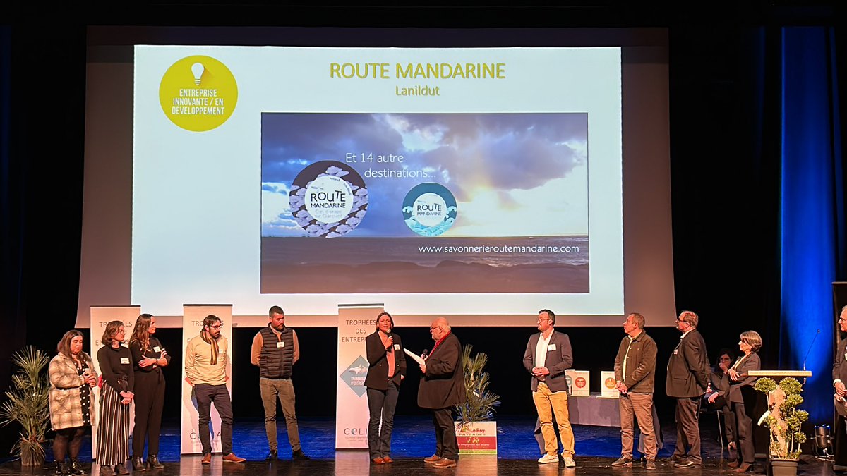 alliancerepu's tweet photo. 🏆 Trophée « Responsabilité sociétale de l’entreprise » ✔️ La savonnerie Route Mandarine ~ commune de #Lanildut 👏🏽 https://t.co/ehSMPZwAsn