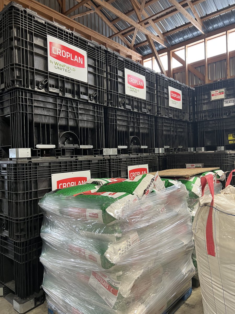 Cp1221wpx, big yields,excellent disease package, fits in the east to get wheat in , speak to your local retailer/ agent on our varieties ⁦<a href="/ChrisRoy00/">Chris Roy</a>⁩ ⁦<a href="/d_mccolm/">Darren McColm</a>⁩ ⁦<a href="/BurleyTodd/">Todd Burley</a>⁩