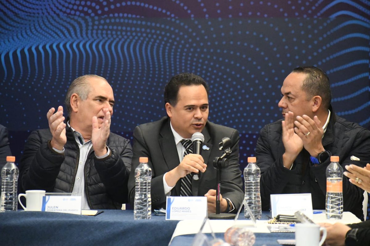 Lalo López Mares tweet media