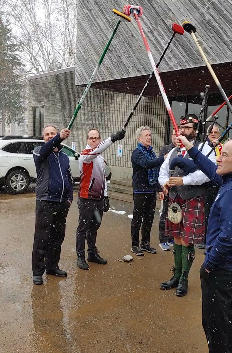 Catgandcc's tweet photo. A warm welcome to our Scottish friends as we get ready for today's matches in the Strathcona Cup! ๐จ๐ฆ๐ด๓ ง๓ ข๓ ณ๓ ฃ๓ ด๓ ฟ
#sct2023 #strathconacup #tradition #ygk https://t.co/uDuOwkiHFI
