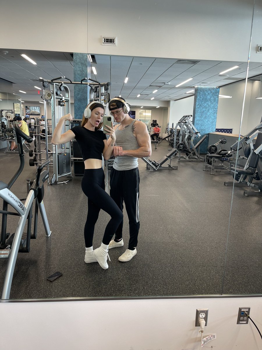 Cheatuh 🐆 tweet media