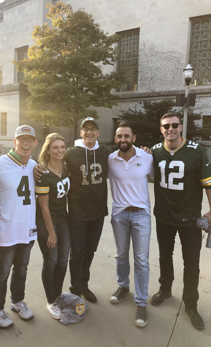 limouris's tweet image. It’s #NationalHaveFunatWorkDay, but we have fun every day at Medix!