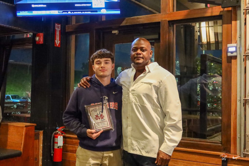 SJMgridiron's tweet image. Congratulations to Ryan Wristen for being selected as the 2022 Offensive Player of the Year. Panther Pride! 

#SJMFootball | #Team78 | #ChallengeEverything