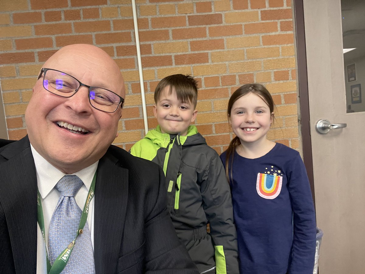 Bradley D. Bergstrom tweet media