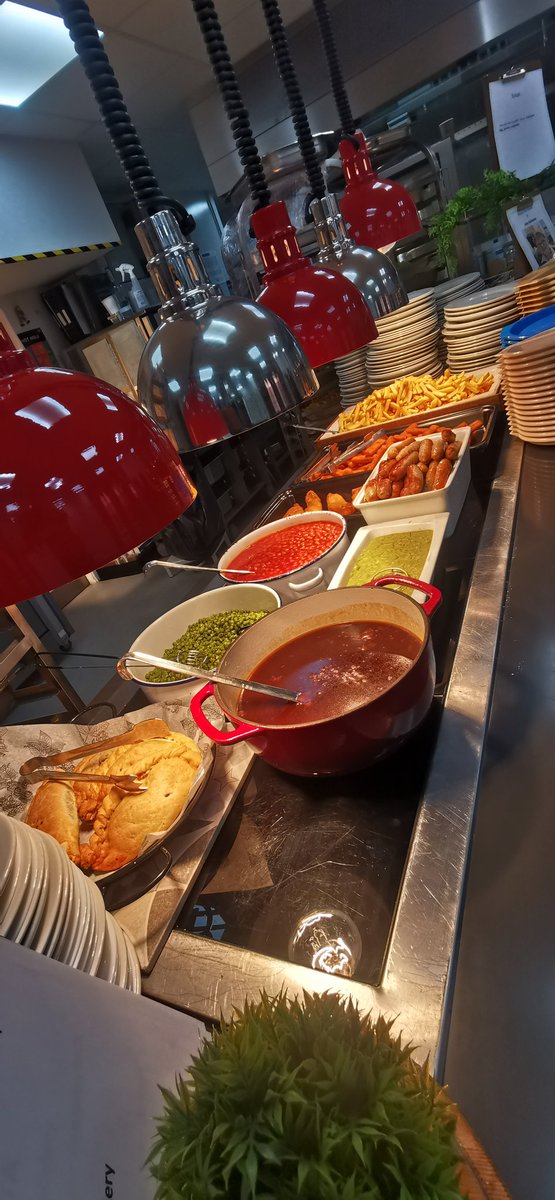 KernaghanTim's tweet image. Fish Friday everyone nice vegan pasty on the fish and chip bar today