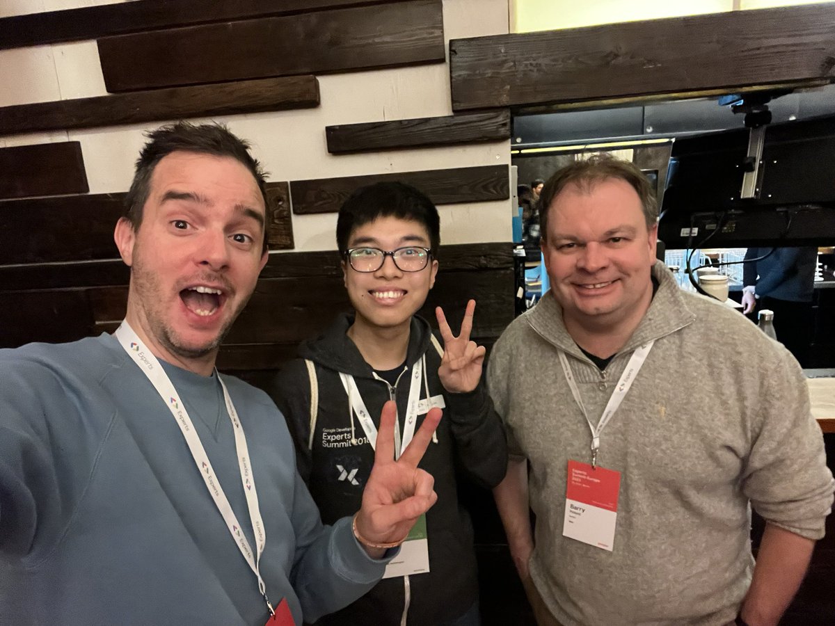 bramus's tweet image. On my way back home from the #GDESummit in Berlin.

Had a wonderful time catching up with GDEs, colleagues, and the local Berliner.

#ChromeDevRel