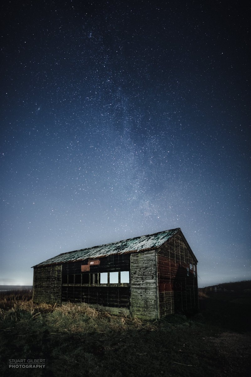 essgee_sg's tweet photo. Clear skies over the East Neuk of Fife at Kingsbarns #stars #nightsky #milkyway #fife #scotland #photography #photooftheday @StormHour @ThePhotoHour @welcometofife @VisitScotland https://t.co/UkDbisHtdU