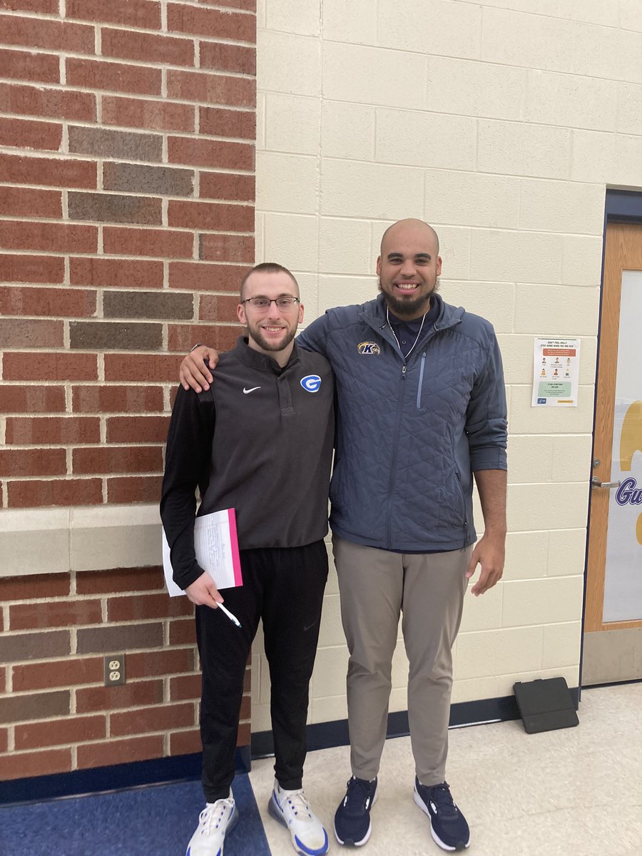 Coach_CJRobbins's tweet photo. Awesome getting the chance to sit down and talk with Coach Cart at @GAcademyDevils today! Look forward to the next time! #KentGrit #FlockOhio https://t.co/EZwvKpuhHk