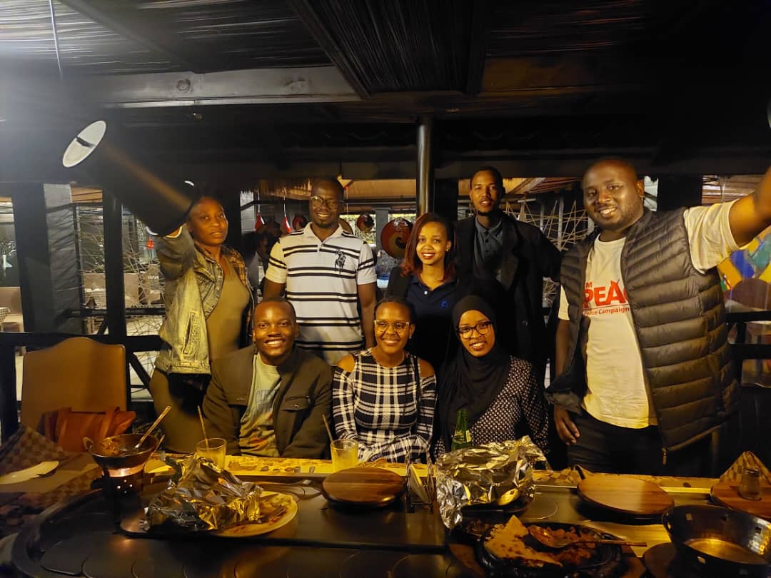 RCkigalicity's tweet photo. It's a wrap for today's fellowship. 

Keep posted for yet another. 

Service Above Self!

#rotaract #rotaract250 #rotaract https://t.co/bFbolAGAJ5