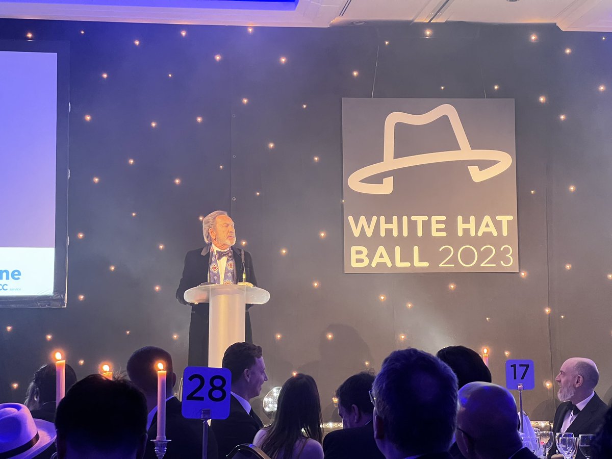 Neil Stinchcombe tweet media