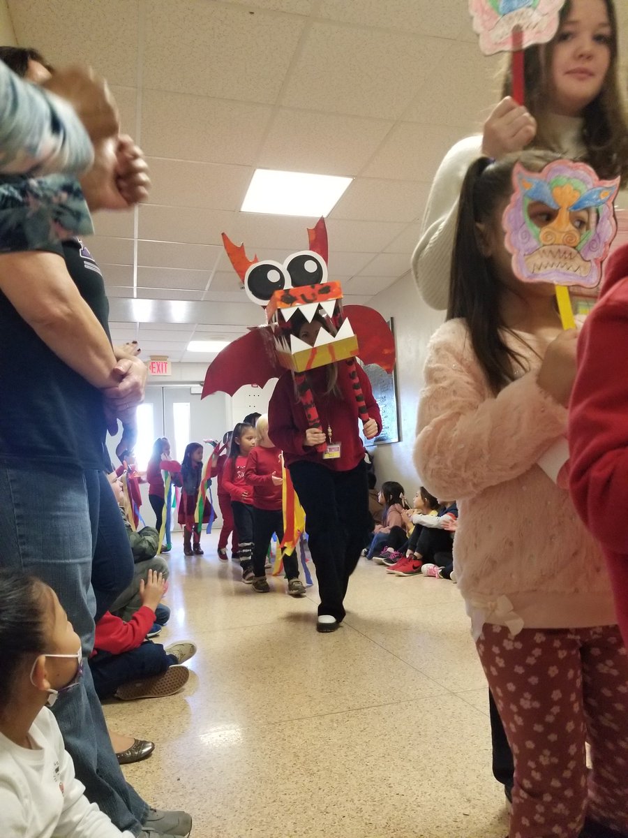 Koberm06's tweet photo. Happy Lunar New Year! Thank you to the #hbstrong Kindergarten team for an amazing parade celebrating an amazing culture! #wearehb #engagehb @HamptonBaysES https://t.co/M5Qd5MNbpj