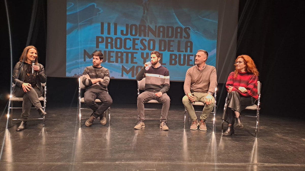 AytoAlbacete's tweet photo. #Albacete acoge las III Jornadas del proceso de la muerte y el buen morir.

La edil de Atención a las Personas, #JuaniGarcía,  ha valorado estas iniciativas, que tratan temas como el #suicidio, que es la 1ª causa de #muerte no natural en España o la Ley de la #Eutanasia. https://t.co/rqzPmUJvfb